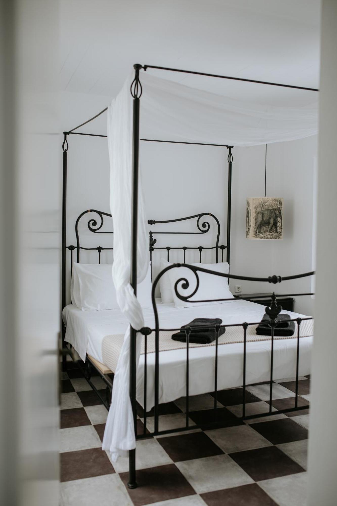 Yi & Thalassa Living By Khi Китнос Екстериор снимка