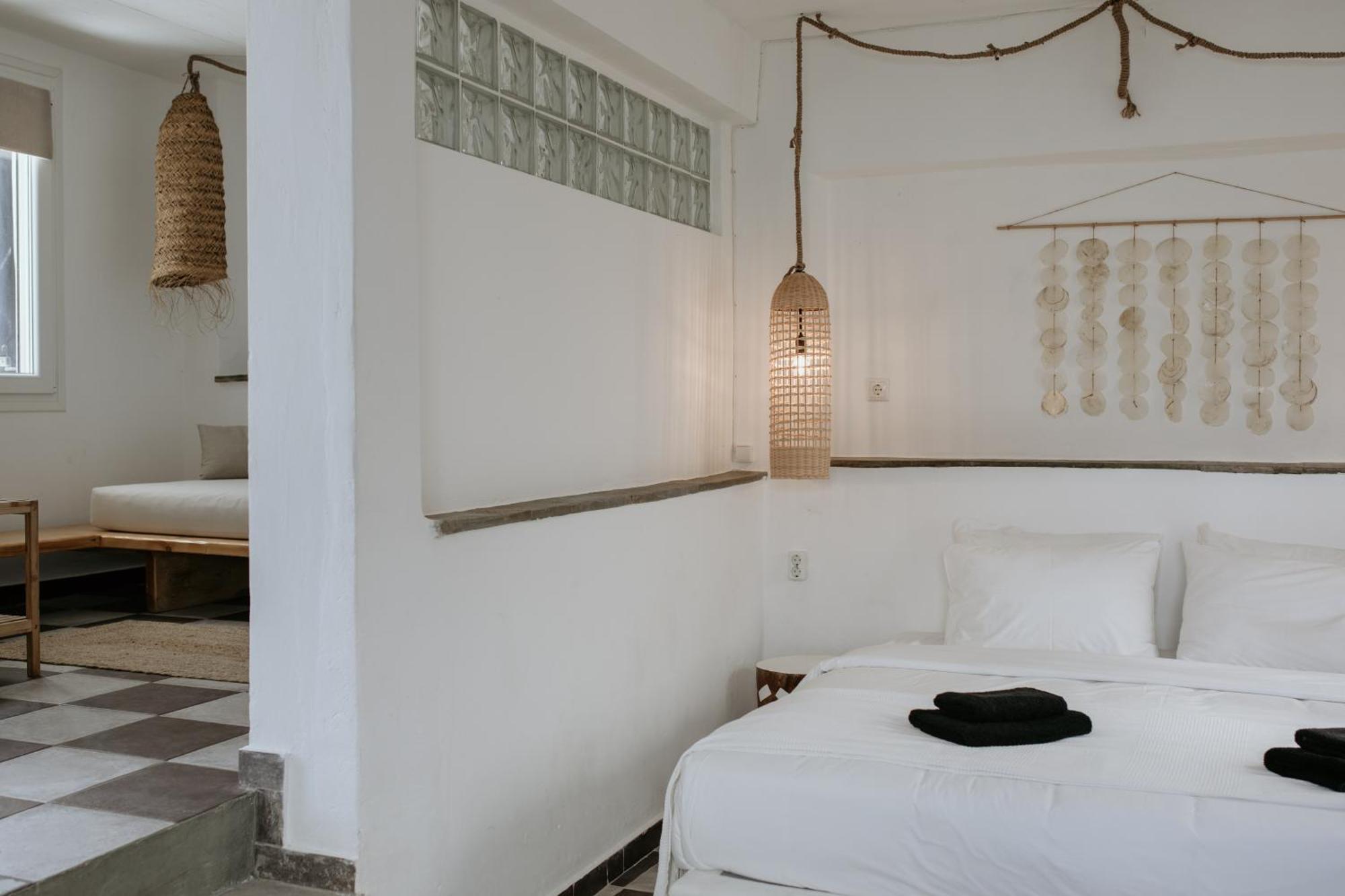 Yi & Thalassa Living By Khi Китнос Екстериор снимка