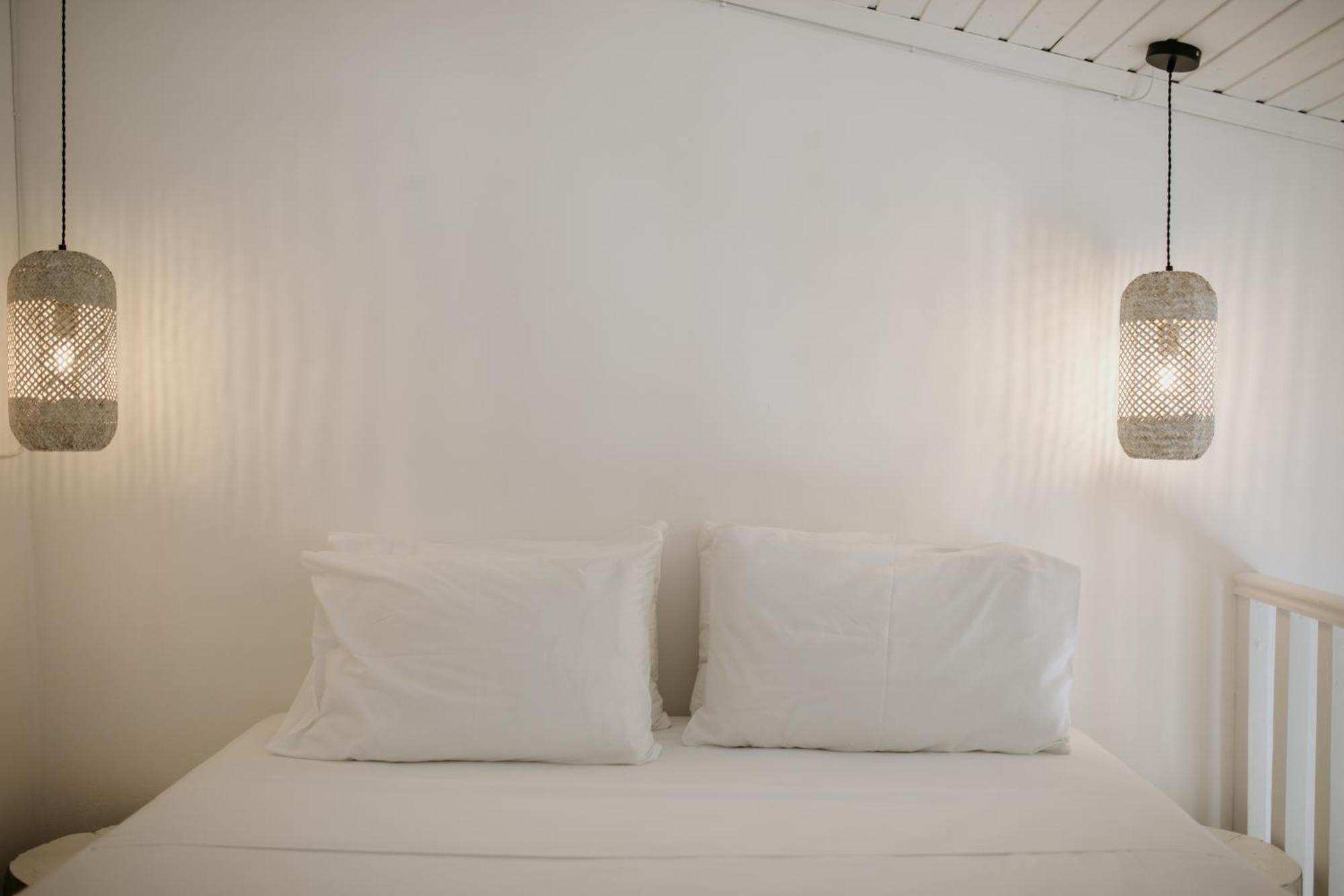 Yi & Thalassa Living By Khi Китнос Екстериор снимка